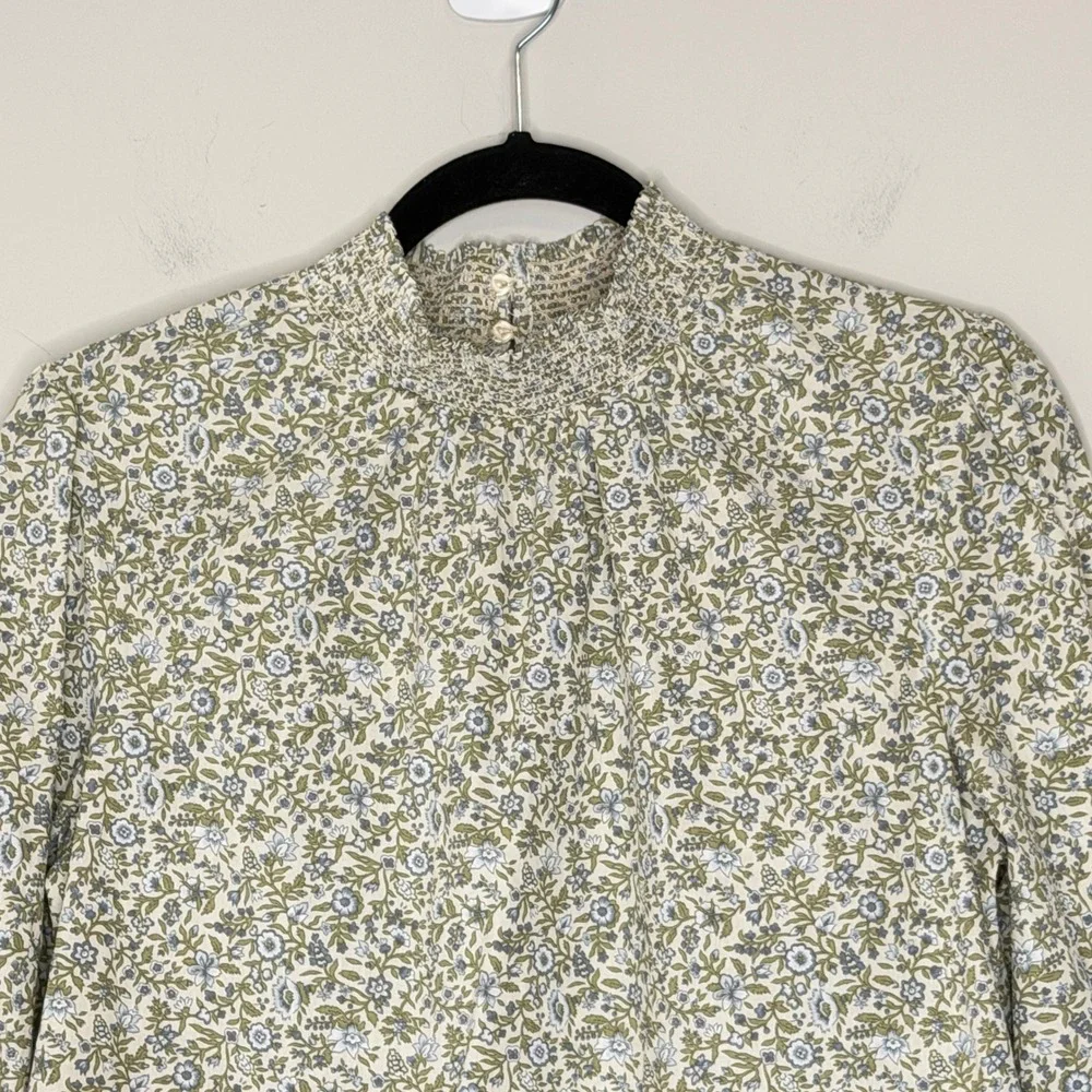 Hyacinth House Floral Smocked Mock Neck Blouse Green‎ Medium Long Sleeve Puff - Picture 8 of 9